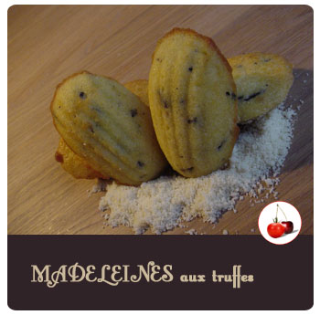 Madeleines aux truffes,  parmesan et noix