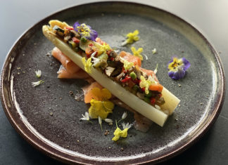 Asperges farcies aux petits légumes
