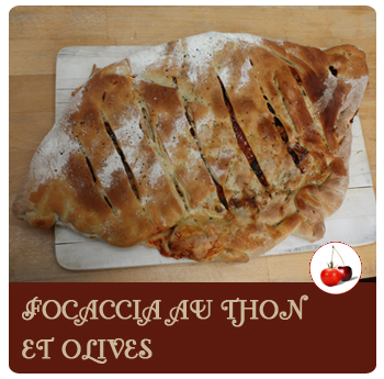 Focaccia au thon et olives