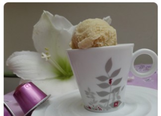 Glace au café Naora
