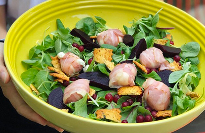 Salade folle au crottin de chavignol