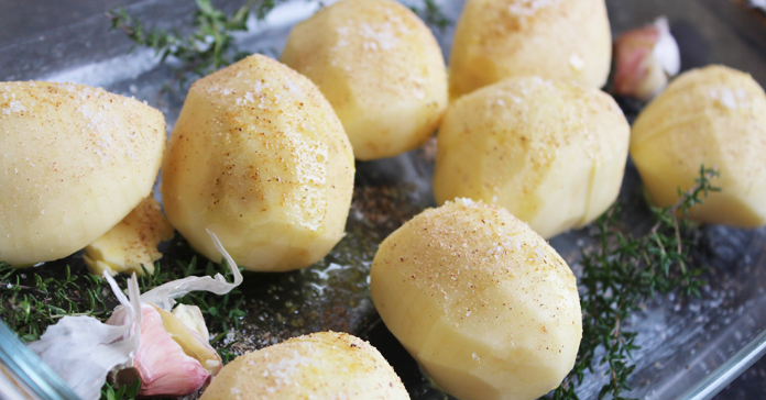 Pommes de terre éventail, cuisson au four