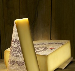 L'Etivaz AOC fromage d'alpage à pâte extra-dure