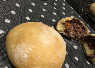 Buns au bœuf | Petits pains à la viande