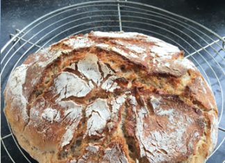 Pain en cocotte sans pétrissage