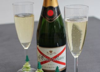Mousse de truite fumée et sapin de concombre