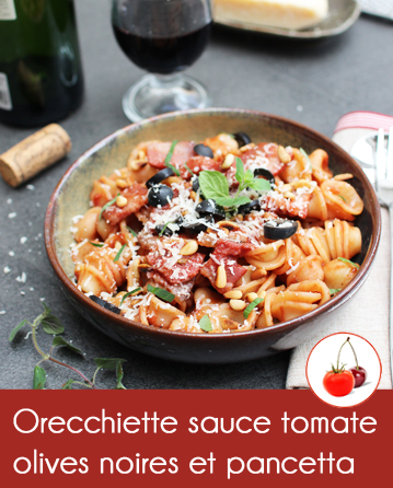 Pâtes orecchiette sauce tomate olives noires et pancetta