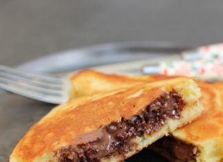 Pancakes au nutella - coeur coulant au choco