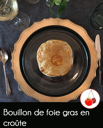 Bouillon de foie gras en croûte