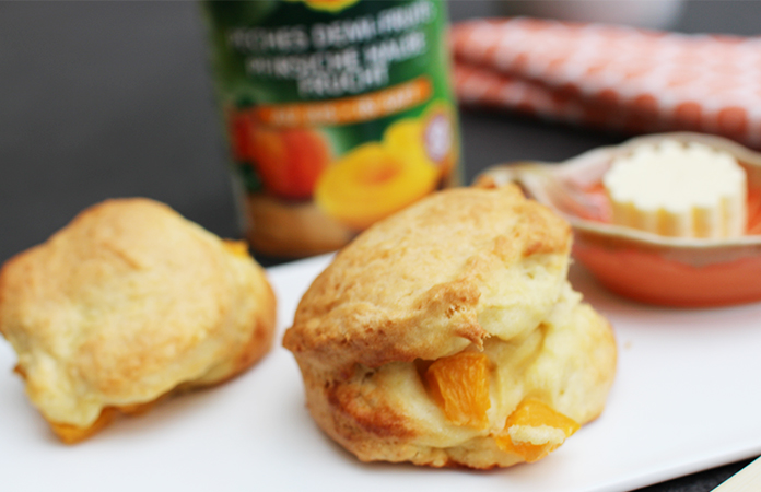 Scones aux pêches