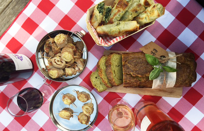 Pique-Nique | Quels vins emporter en balade ? + 3 idées recettes qui se grignotent