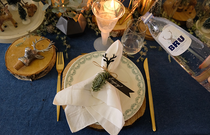 Une décoration de table autour du Cerf
