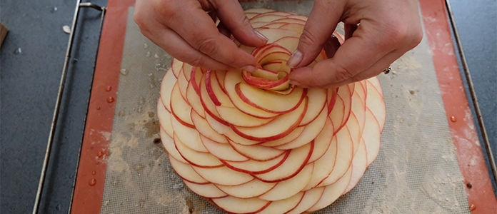 Tarte aux pommes comme une fleur