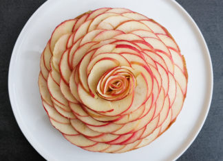 Tarte aux pommes comme une fleur