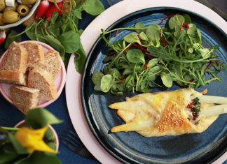 Feuilleté aux asperges et Gruyère AOP