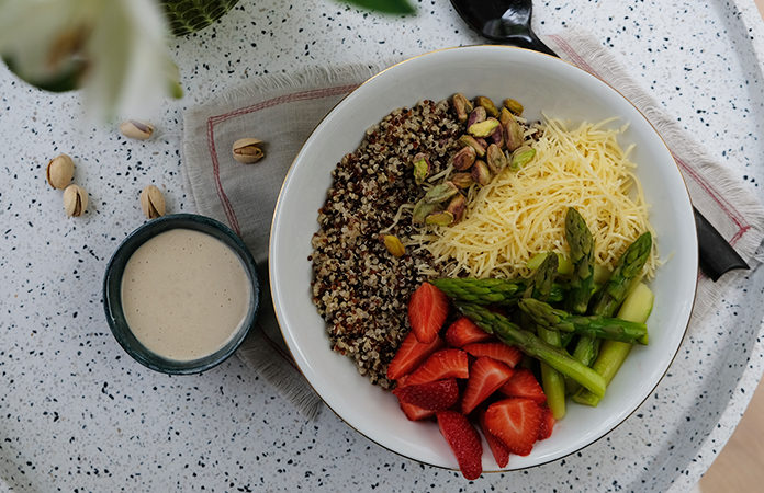 salade-quinoa-asperges Salade de quinoa, fraises et asperges
