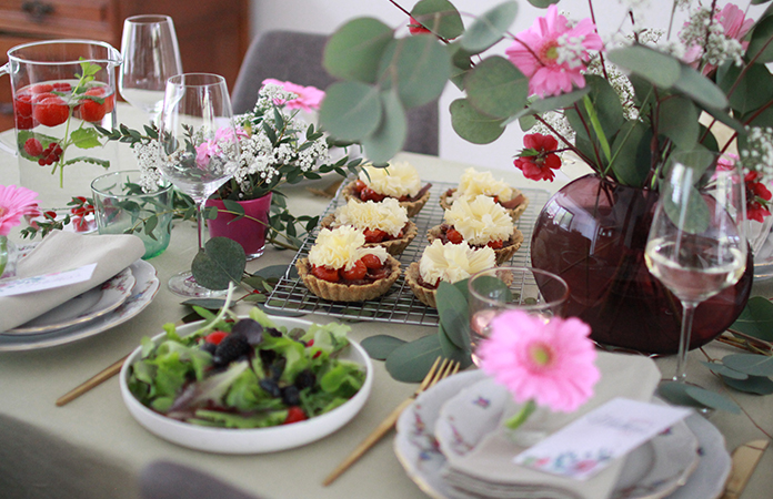 Tartelette aux tomates cerises et fleur de Tête de Moine AOP