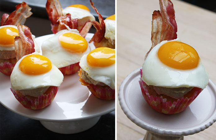 Dimanche matin, brunch avec un couple d’amis… Pour l’occasion, l’envie de réaliser des Cupcakes Bacon Cheddar, surmontés d’un glaçage d’houmous d’haricots blancs, décorés de lard au sirop d’érable et d’un œuf sur le plat.