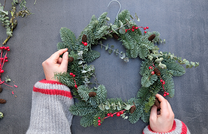 2 couronnes de Noël en sapin