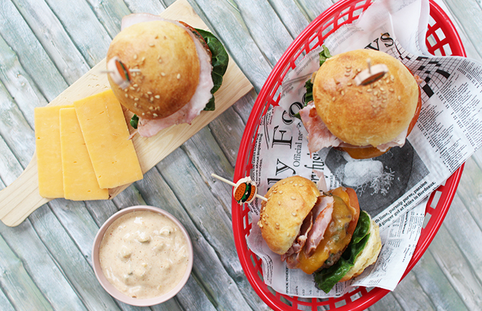 Mini burger au cheddar