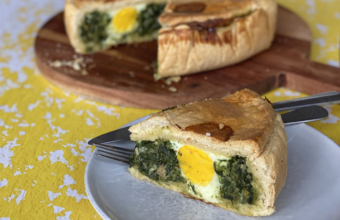 Tourte de Pâques aux épinards et œufs