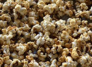 Pop corn caramel