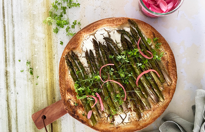 Tarte fine aux asperges verte et fromage de chèvre