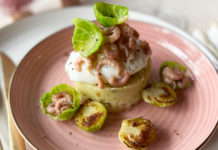 Crevettes grises et œuf poché