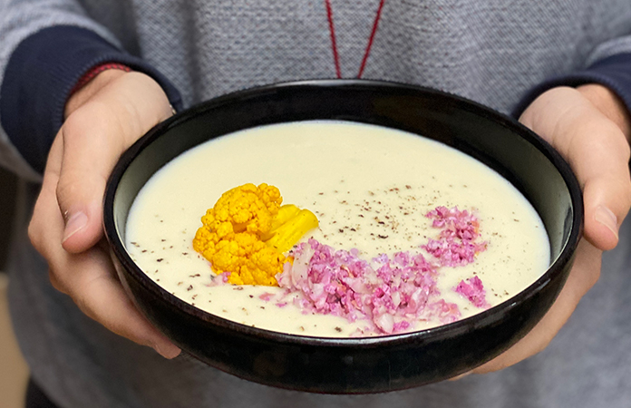 Soupe de chou-fleur à la pâte d'amande