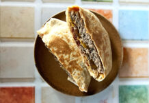 Tortilla wrap burger