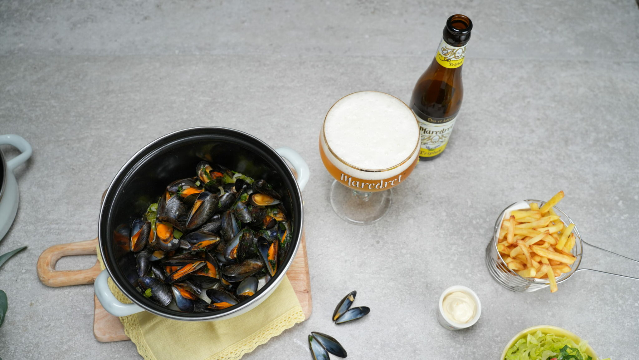 Moules à la bière blonde