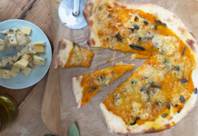 Pizza au butternut et bleu des grottes 