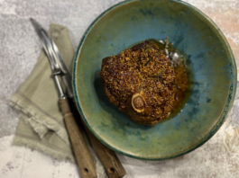 Gigot d’agneau miel whisky, à la casserole
