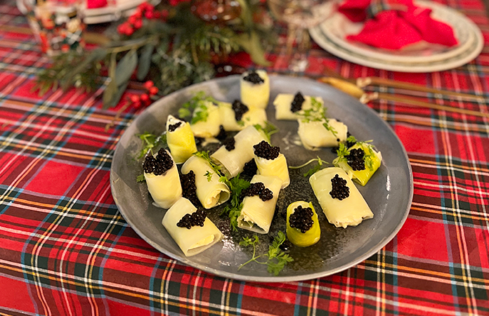 Mini rouleaux de poireaux au caviar