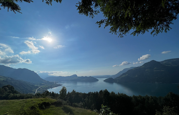 Emmetten : Une nuit d’étape en Suisse avant de plonger en Italie