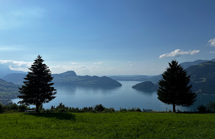 Emmetten : Une nuit d’étape en Suisse avant de plonger en Italie