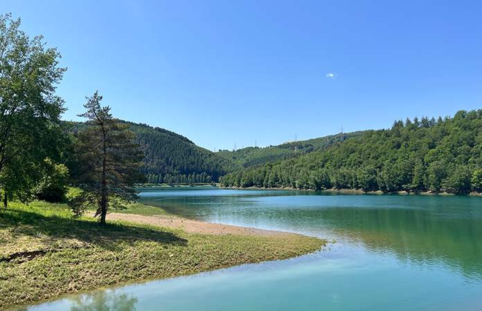 promenade autour de la cascade de Coo