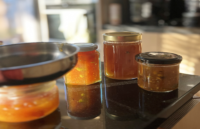 Confiture de nectarine aux pistaches