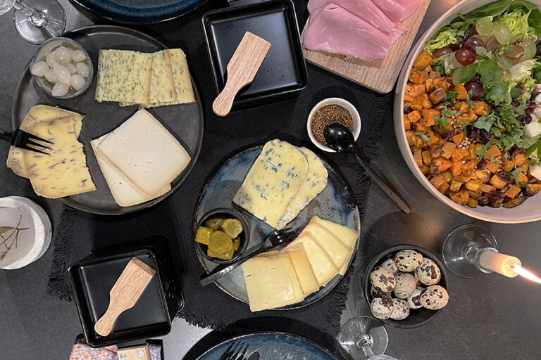 Soirée raclette à deux | Entre fromage et bougies