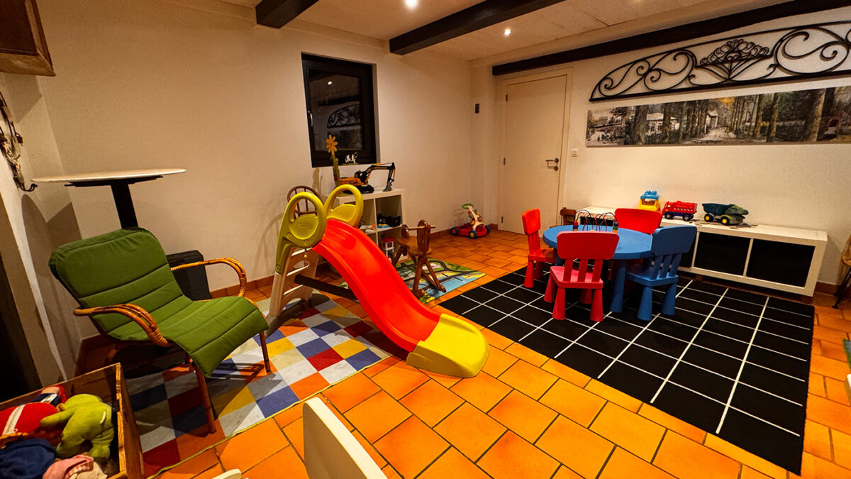 salle de jeu restaurant la laiterie